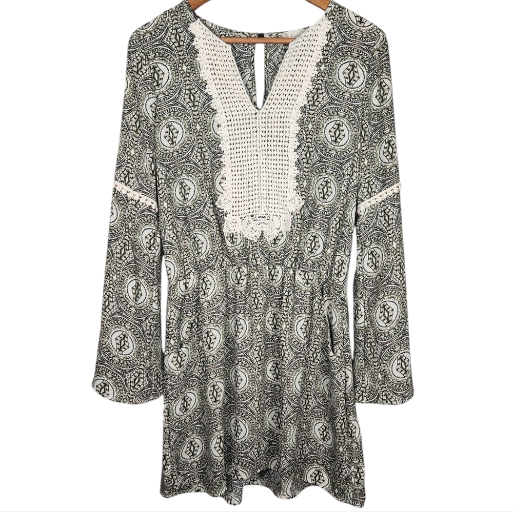 Altar'd State Dress M Boho Peasant Elastic Waist Bell Sleeves V Neck